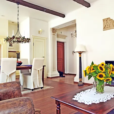 Apartment Castle Square Warschau